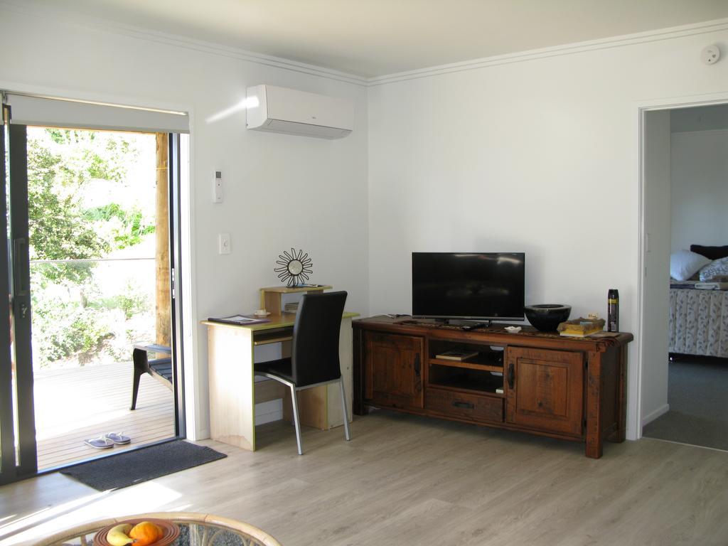 Bay View Retreat Apartment Whangarei Heads Exterior photo